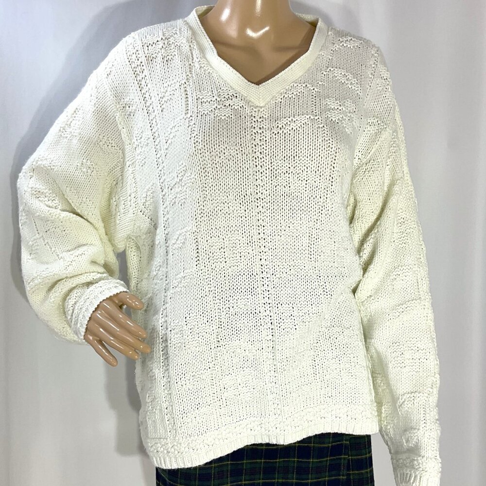 Vintage Bobbie Brooks Woman Yellowish-Cream Acrylic Sweater